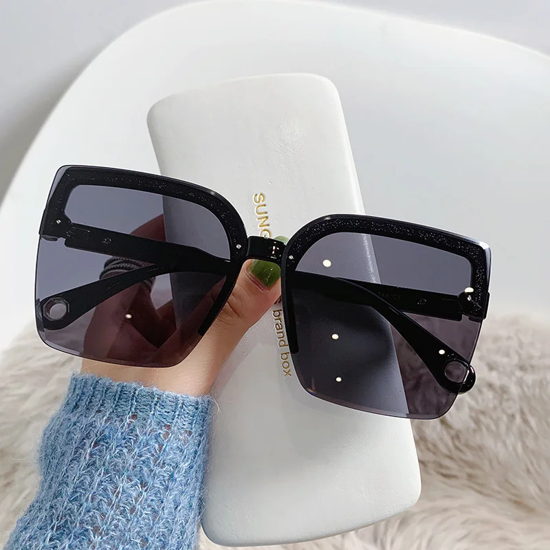 Óculos de Sol Oversized Unisse - Vintage Fashion Enthusiasts avaliação e preço