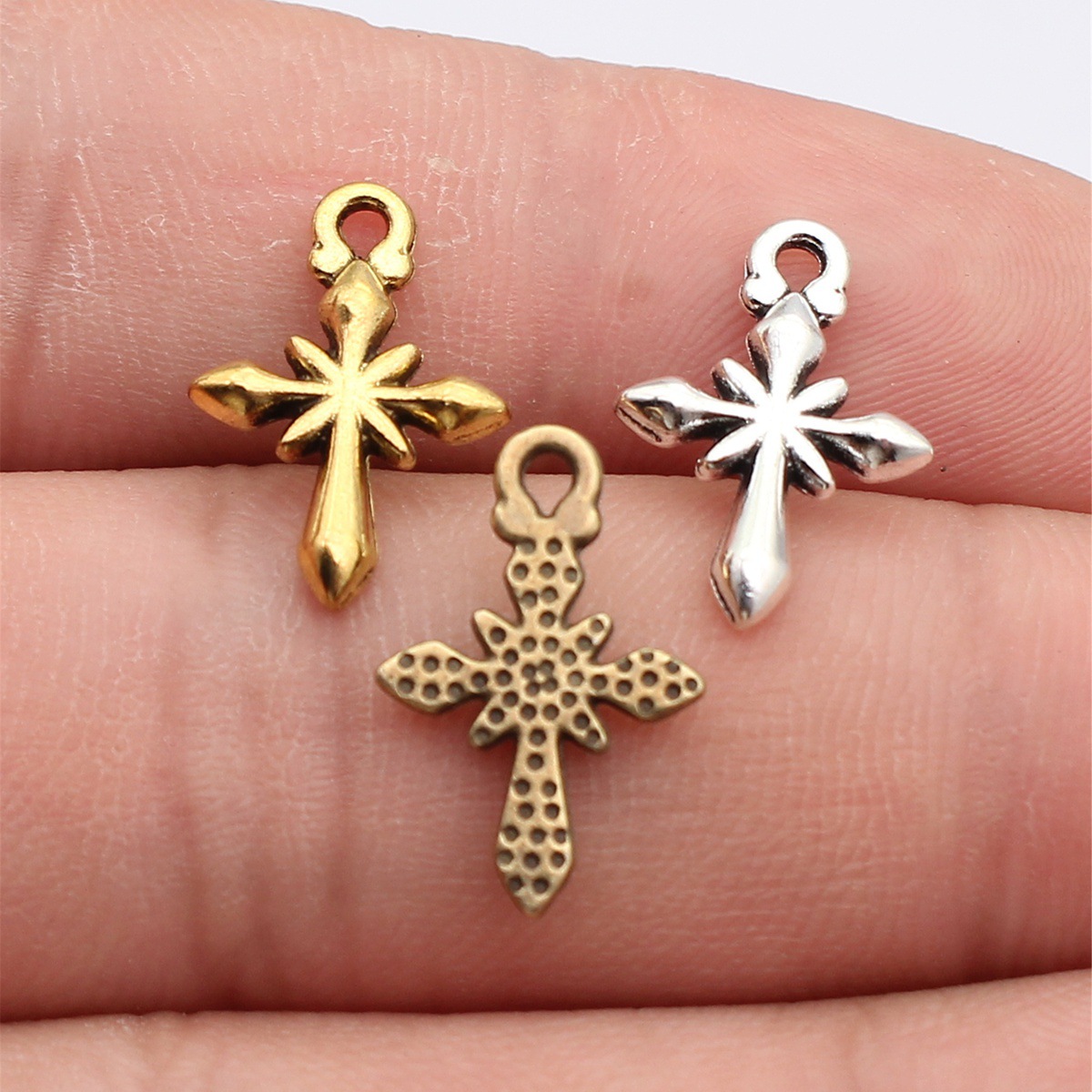 WYSIWYG 40 peças 18x12mm 3 Cor - Vintage Fashion Stores avaliação e preço